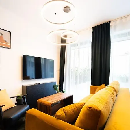 Gold Garden Terrace